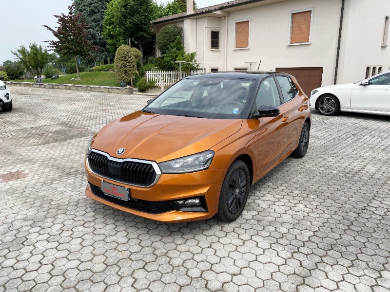 Foto SKODA Fabia 4ª serie