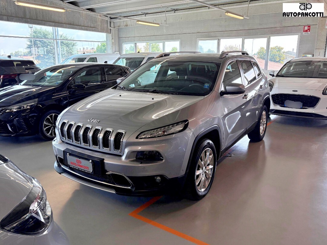 JEEP Cherokee 4ªs. 14-18