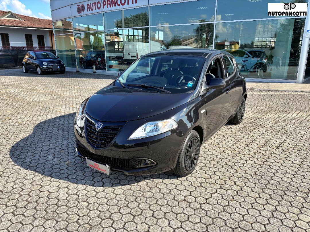 Foto LANCIA Ypsilon 3ª serie