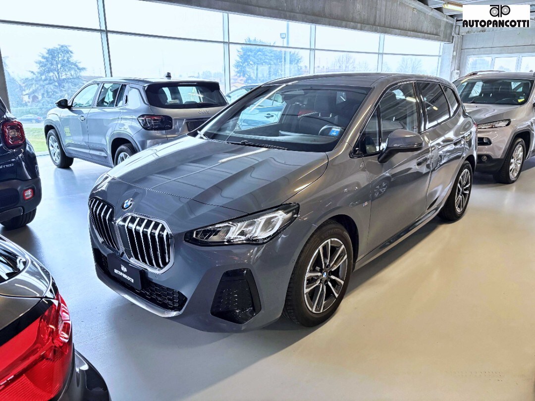 BMW Serie 2 A.T.  (U06)