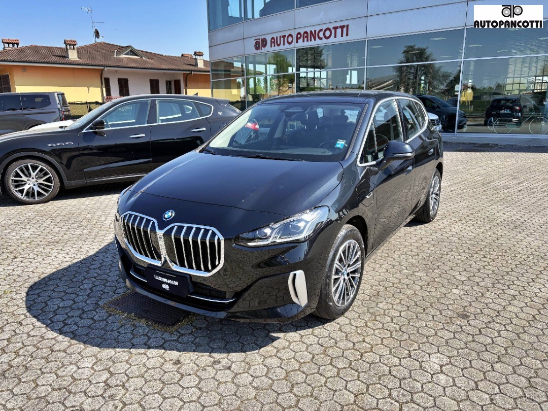 BMW Serie 2 A.T.  (U06)