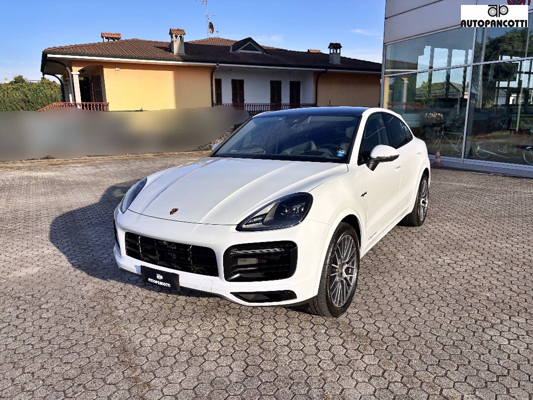 PORSCHE Cayenne Coupé