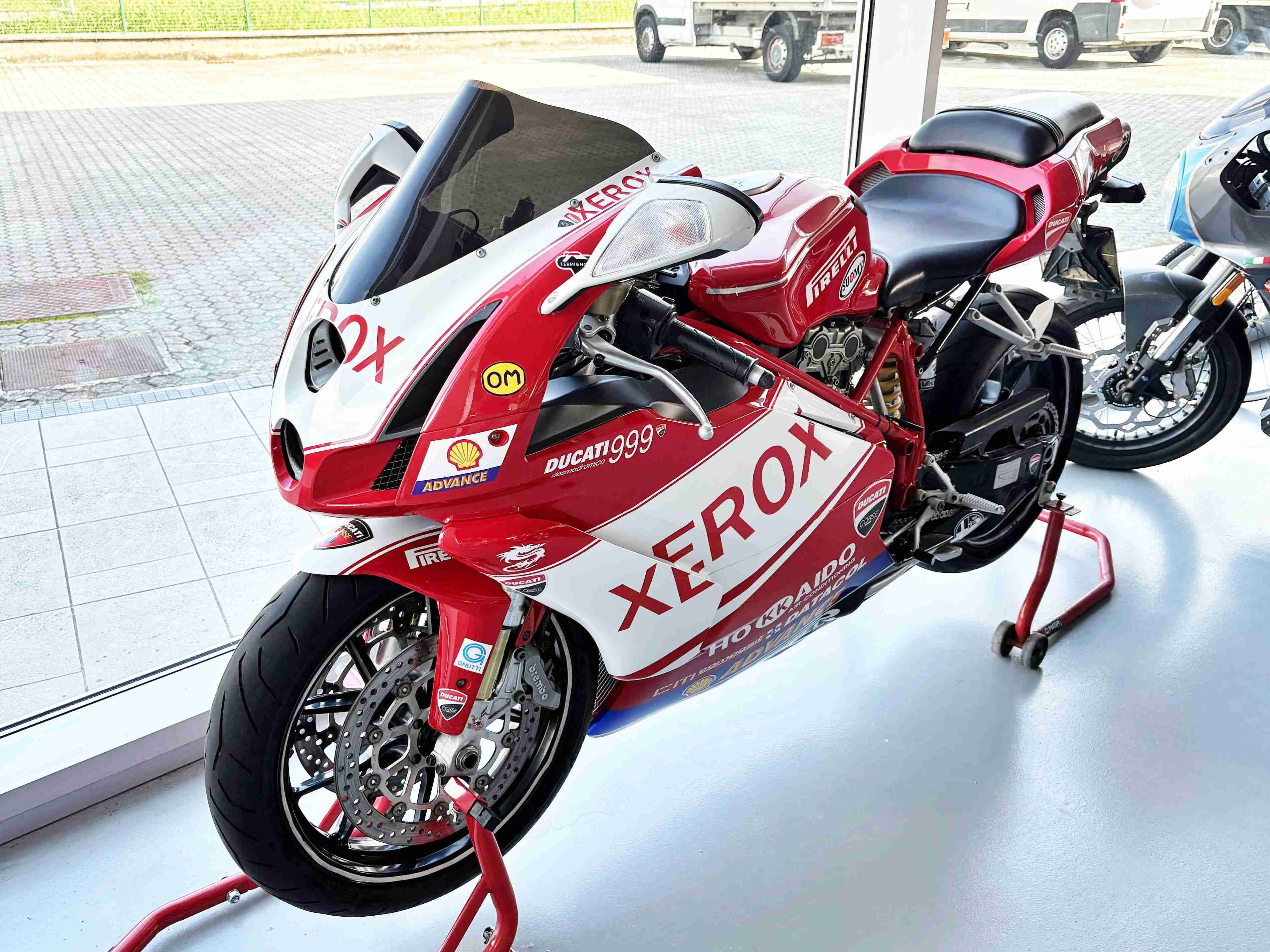 Ducati 999
