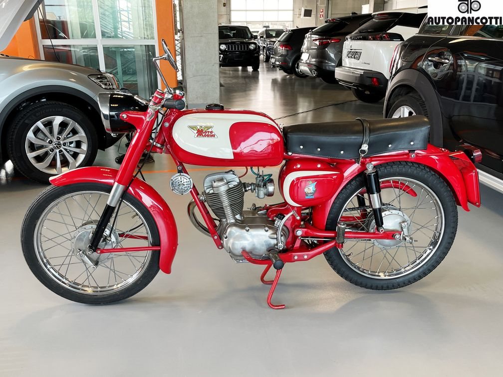 Moto Morini Corsaro 125